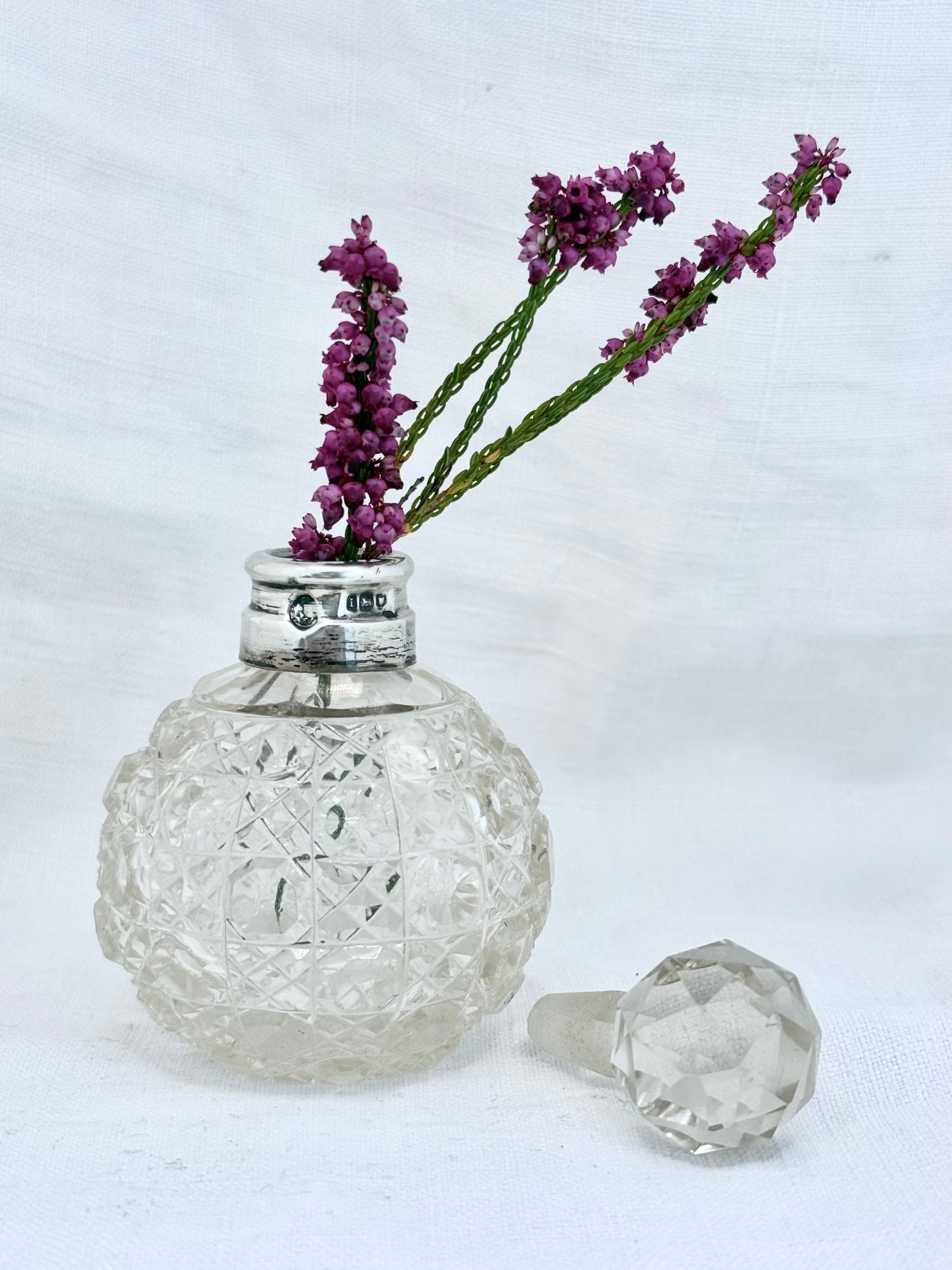 .1904 .925 antique Edwardian cut glass round bulb shaped silver collar accent Perfume scent bottle vessel
