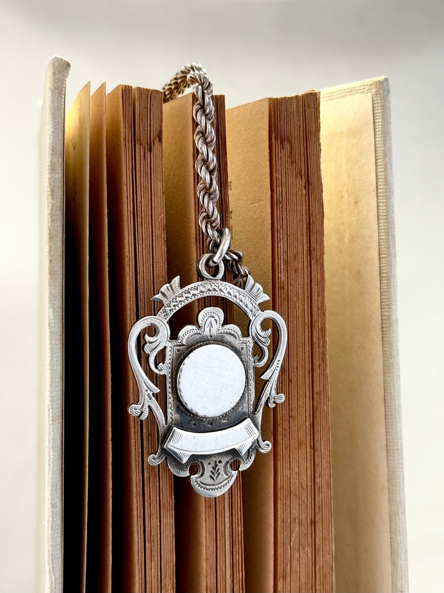 .1901 .925 antique beautiful open fret sterling silver fob medallion on 71cm long retro chunky rope chain necklace