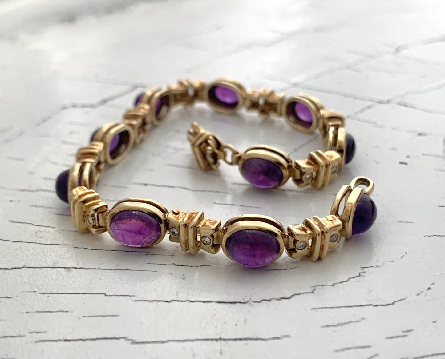 .10 Amethysts 20 Diamonds 9ct studio made gold luxury gemstone accented magnificent estate tennis bracelet.