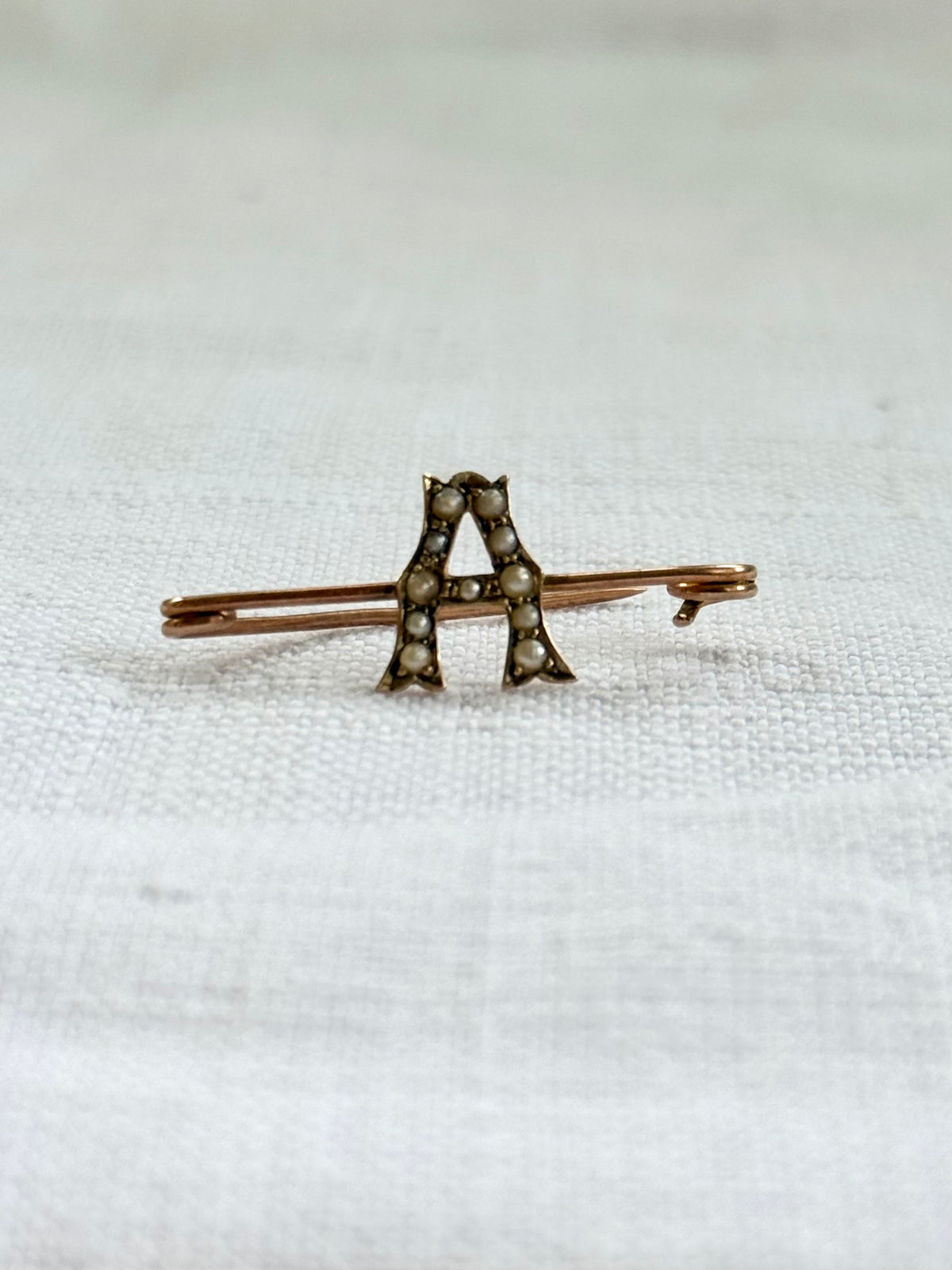 1890s .1900s .375 gold A monogram antique .9ct gold .11 pearl A capital letter sweetheart love toekn brooch
