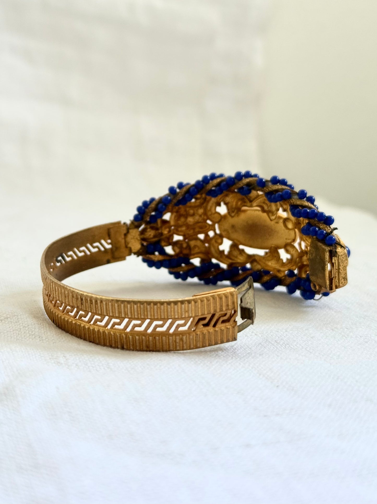 .1870s .1890s antique Baroque revival gold plated E.A. Bliss clasp bangle