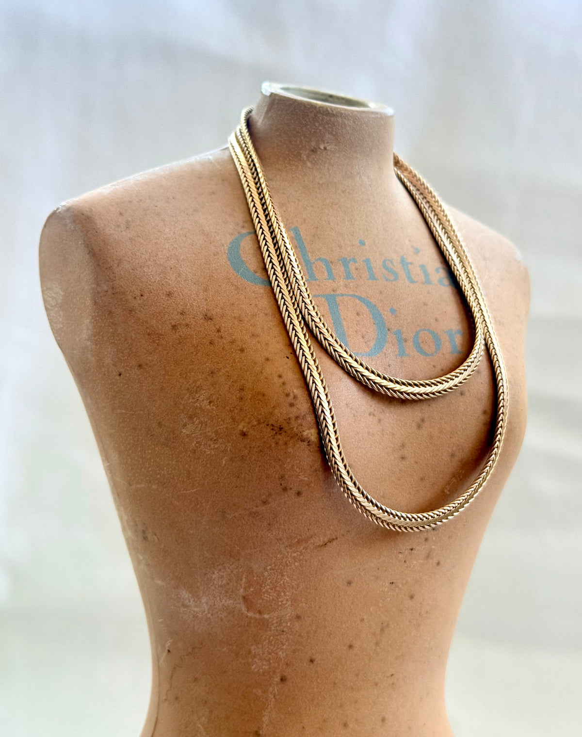 .1980s .1990s .375 .9ct gold classic solid flat snake chain tight link modernist yellow gold classic snake chain necklace