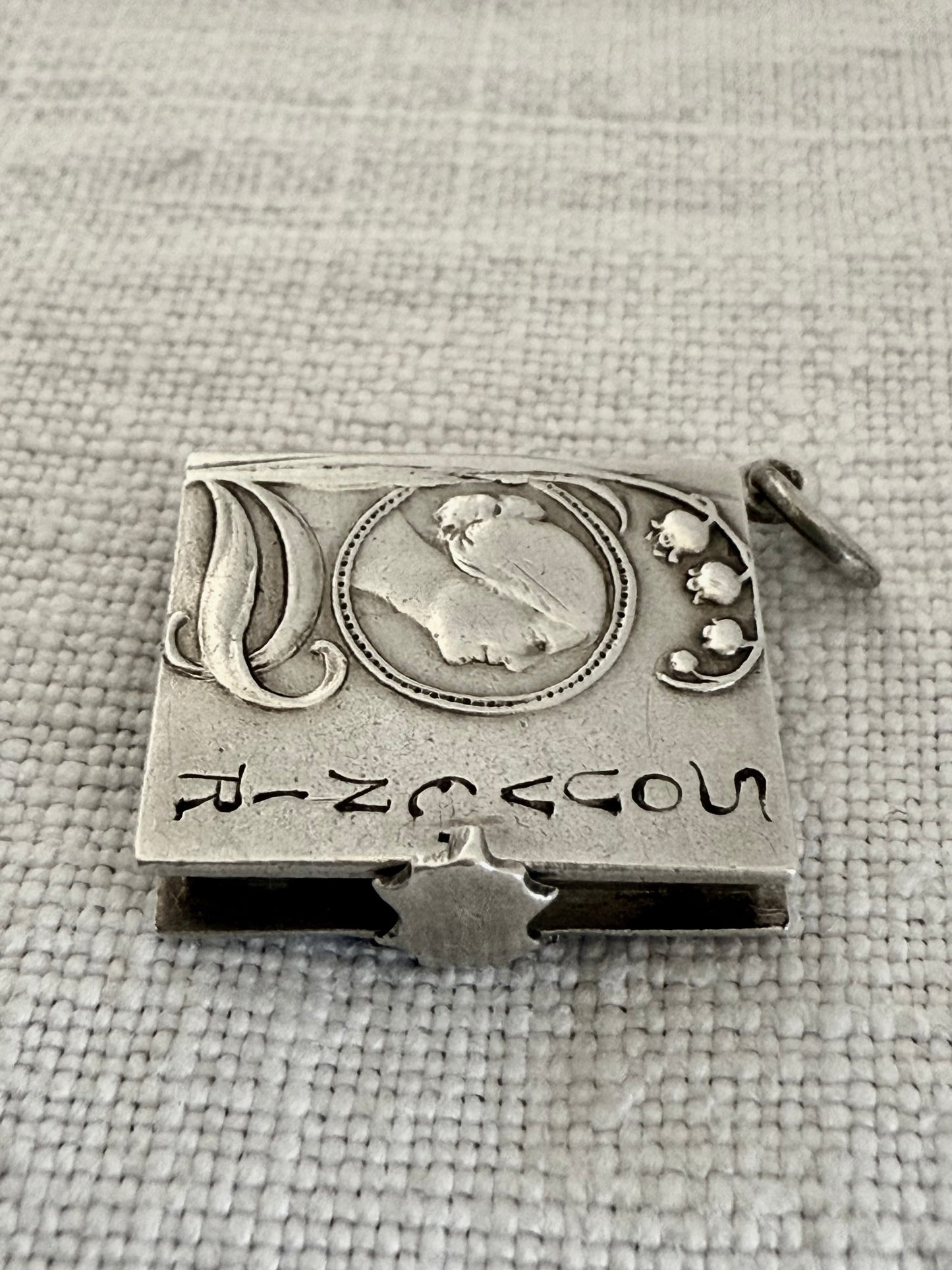 .925 1900s Art Nouveau French silver souvenir book form photo locket antique collectors Belle Epoque booklet pendant