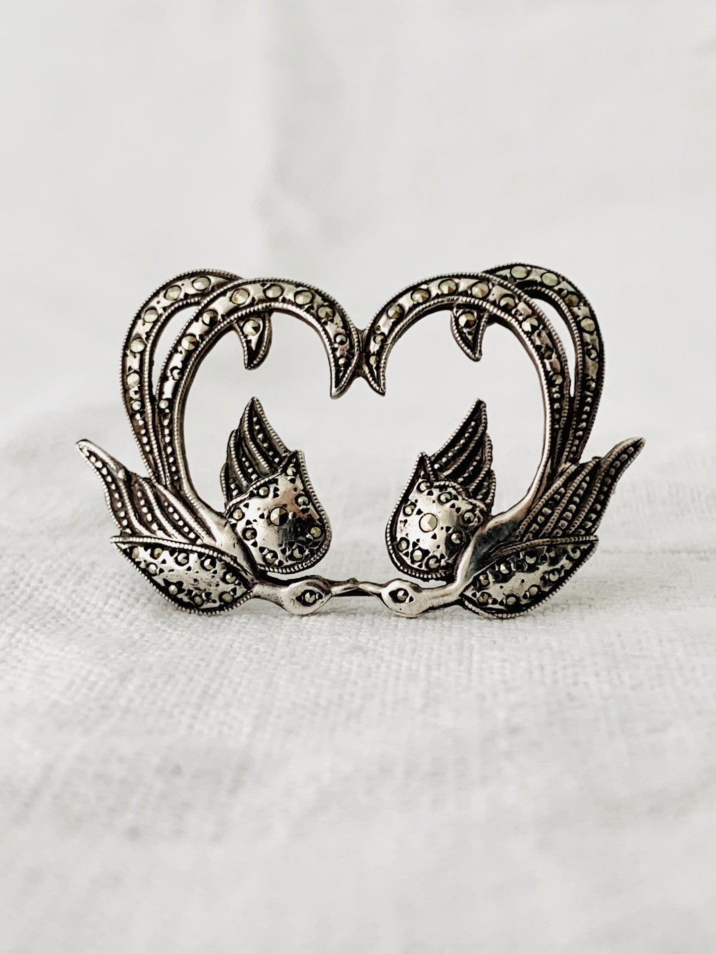 .925 1940s double Swallow marcasite Art Nouveau revival love token sweetheart brooch