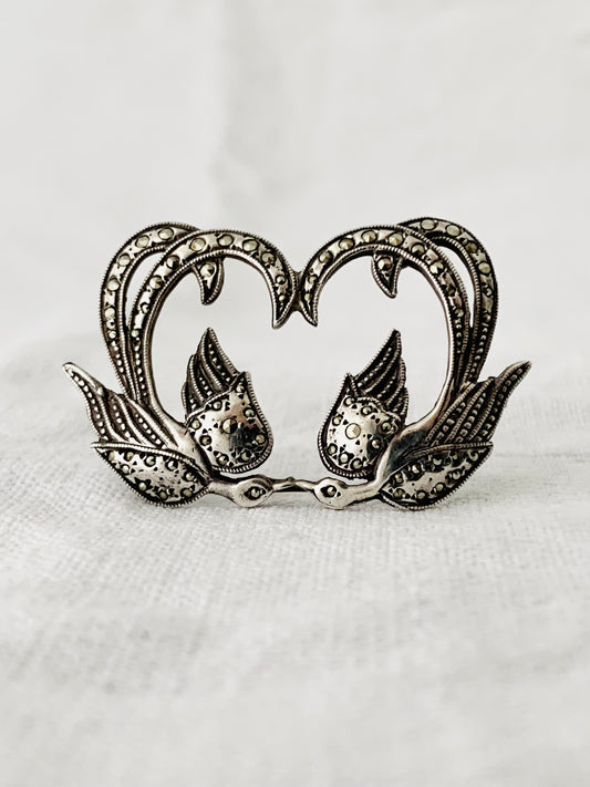 .925 1940s double Swallow marcasite Art Nouveau revival love token sweetheart brooch