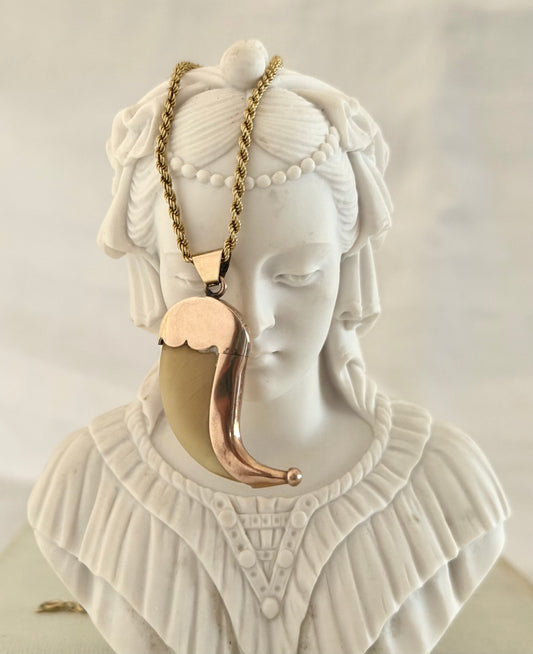 .1890s .1900s .375 .9ct gold well sized true Antique Rare Find Lion Claw Tiger claw lucky talisman heirloom collectors treasure pendant