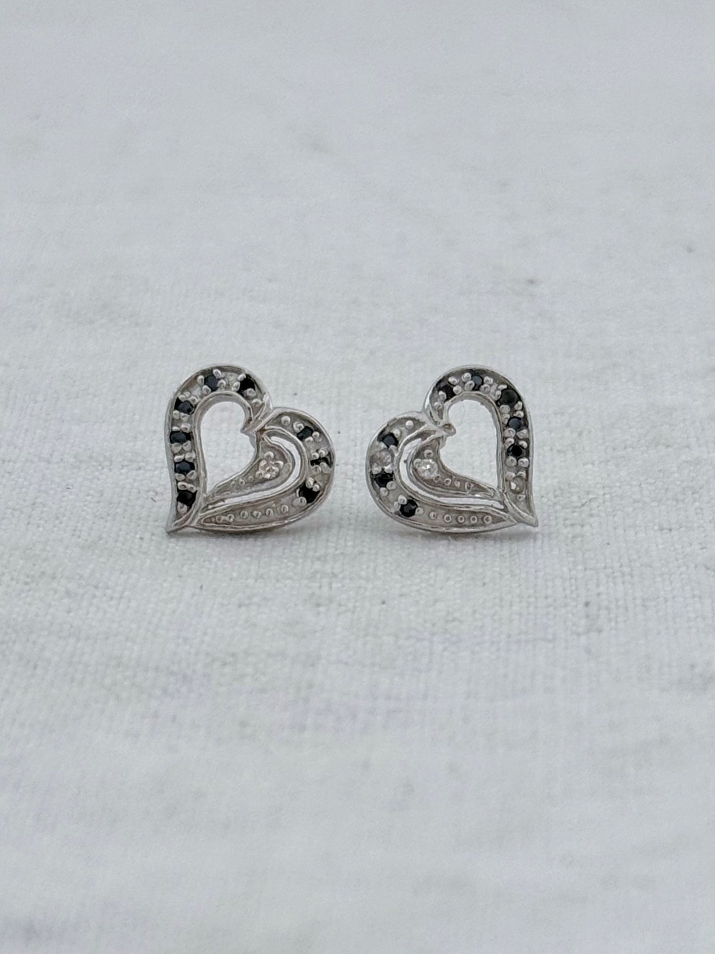 .925 heart love token blue and white stone sterling silver heart post stud earrings