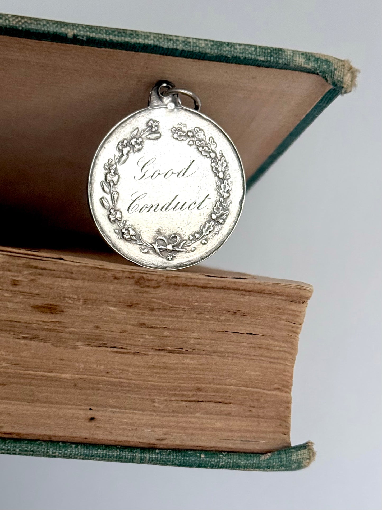 .1800s .1900s French Religious Holy Virgin Mother Mary Roman Catholic solid silver medallion pendant