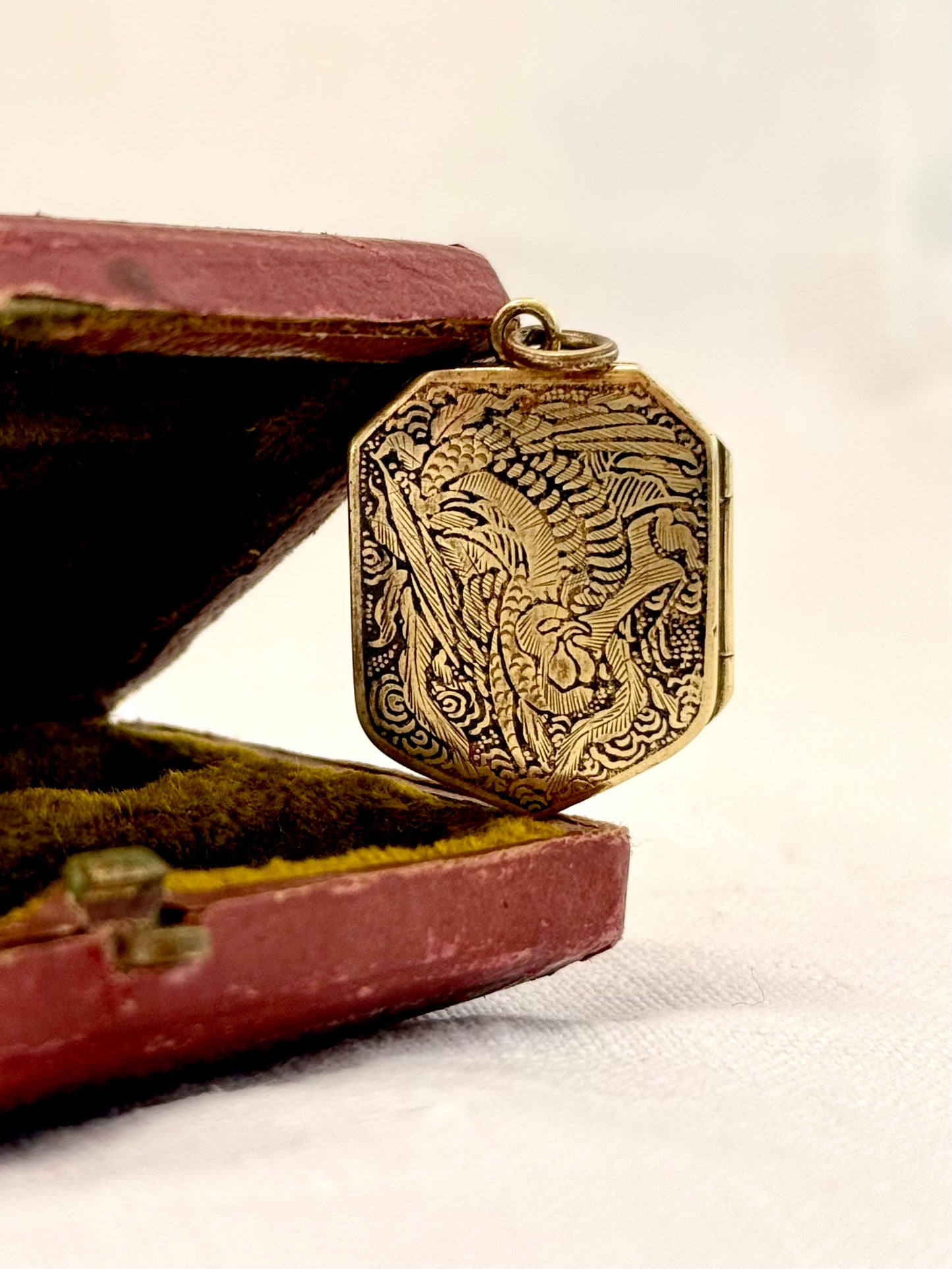 .1880s .1890s Antique rare and desirable Japanese Bronze Gold enamel Shakudo inlay artisan pendant locket