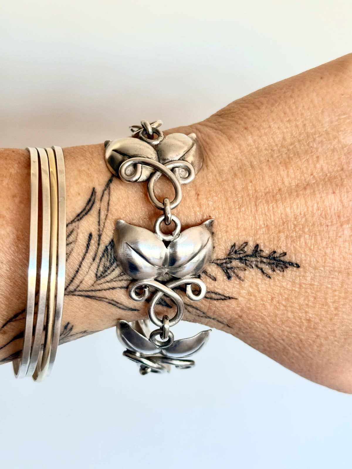 .1946 .925 Scandinavian Swedish MCM leaf solid sterling silver modernist Birger Haglund designer heirloom bracelet