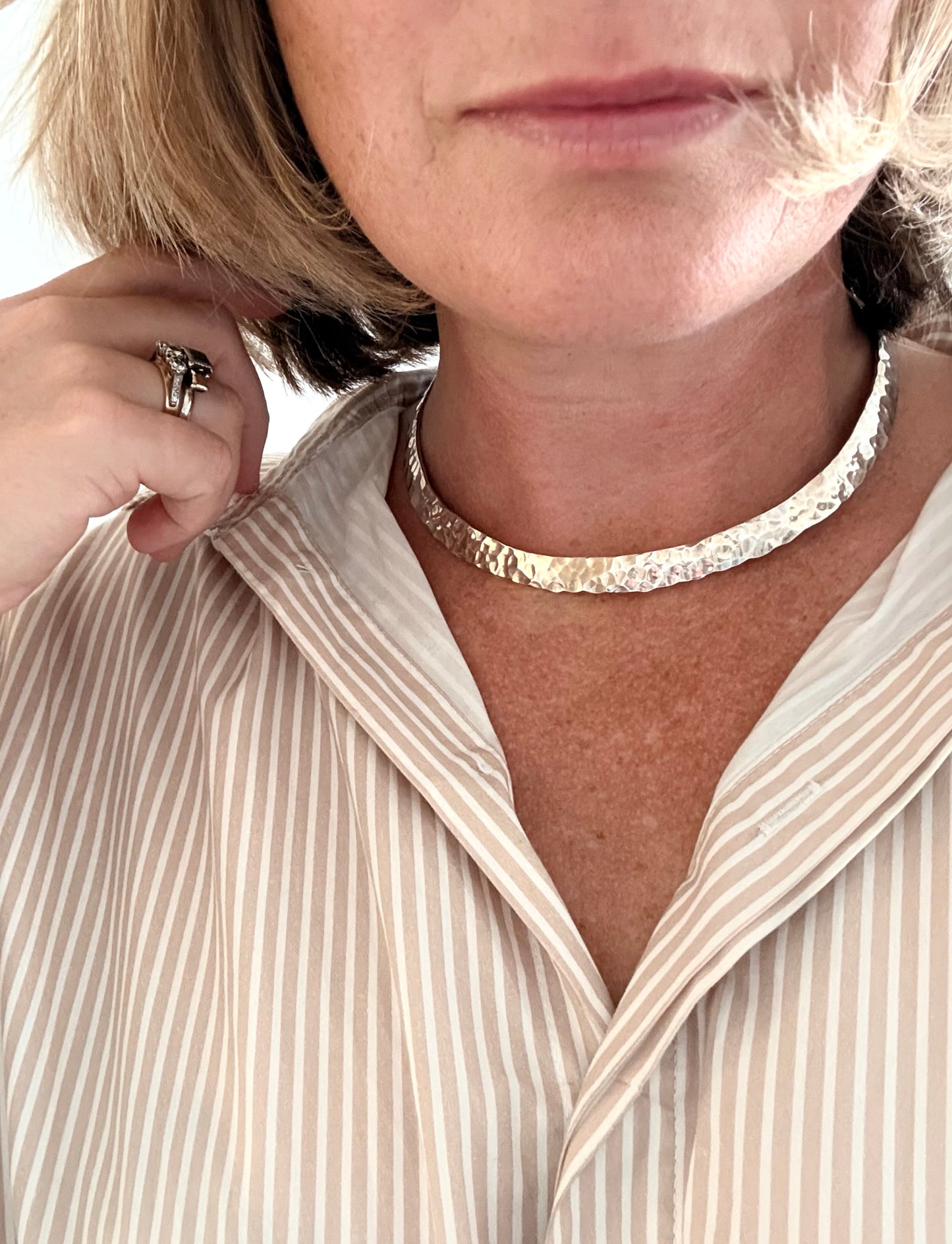 .1970s .990 artisan made hand made fine silver choker neck cuff bevelled solid silver art neckpiece