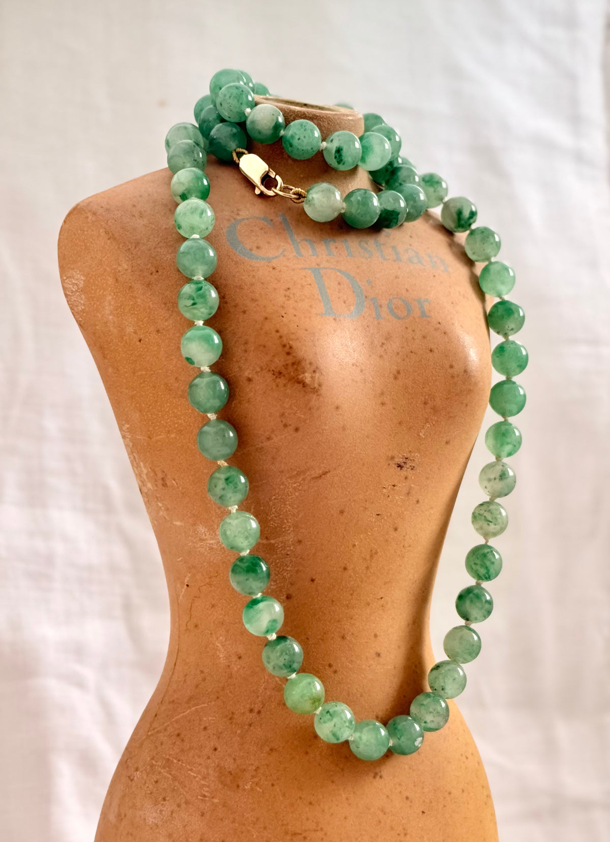 .375 .9ct gold and natural Aventurine “old Jade” long luxurious gemstone bead necklace