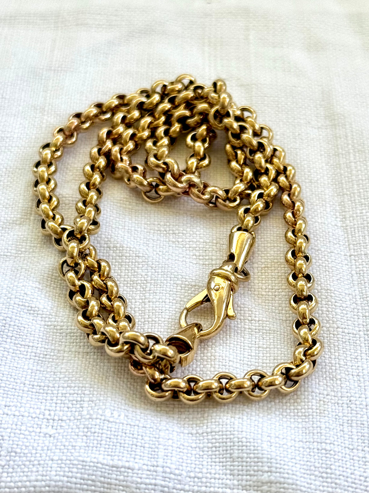 .1980s .1990s .375 classic gold luxury Italian rolo modernist chunky yellow 9ct gold thick luxurious gold rolo round Italy UNOAERRE designer cable chain necklace