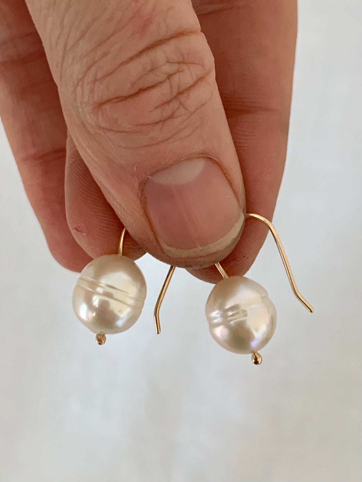 .375 .9ct luxury opulent white pearl hook drop dangle earrings