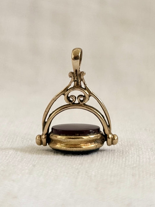 .1900s .375 .9ct gold antique revival carnelian and onyx gemstone double swivel fob charm pendant