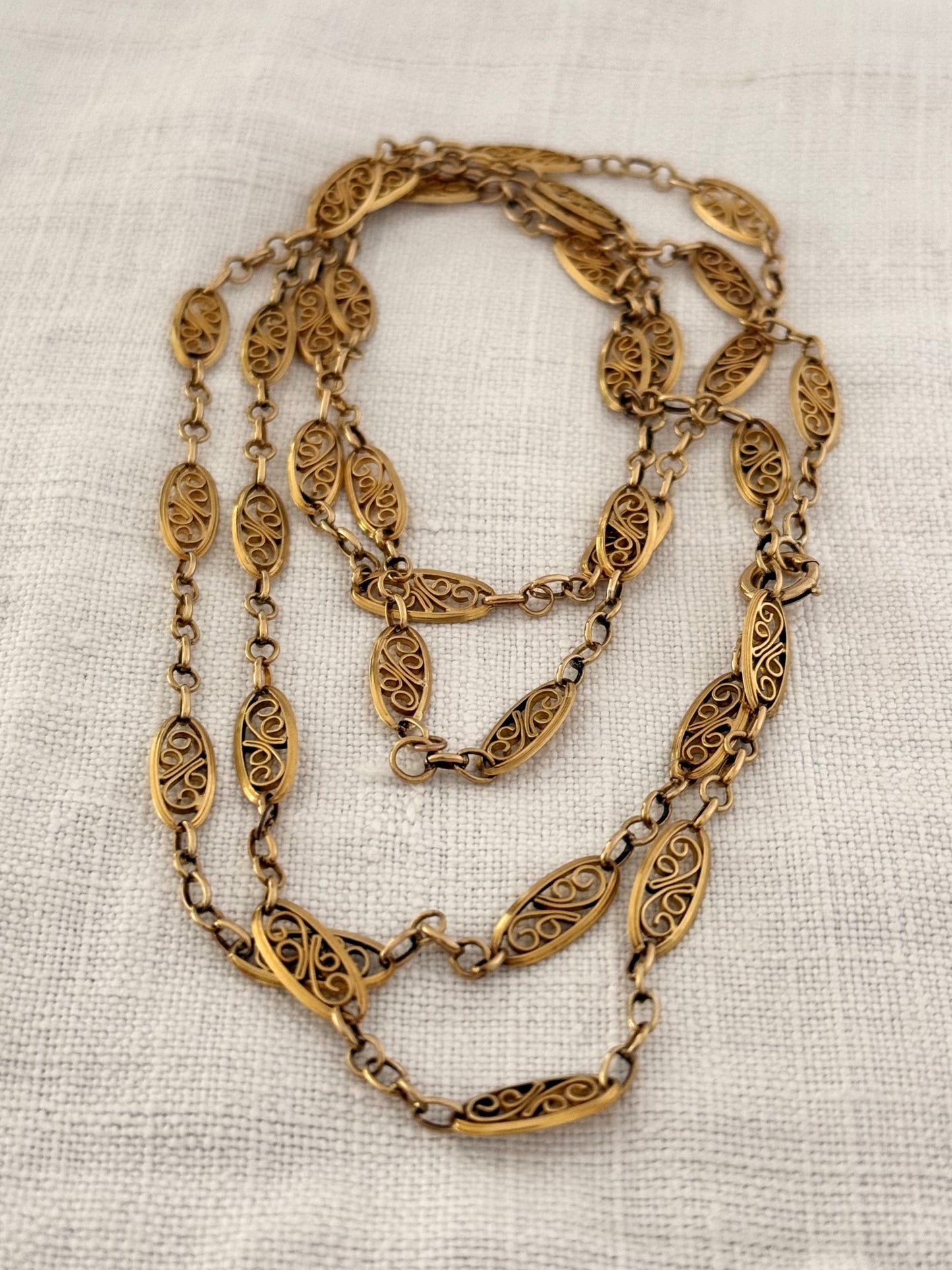.101cm .1870s .1910s .18ct .750 antique long French Belle Epoque openwork fancy yellow gold marquise filigree guard chain necklace