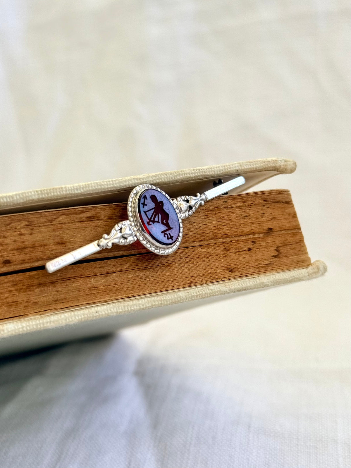 .1920s .925 Art Deco revival 1940s Zodiac Sagittarius reverse crystal glass intaglio sterling silver bar brooch