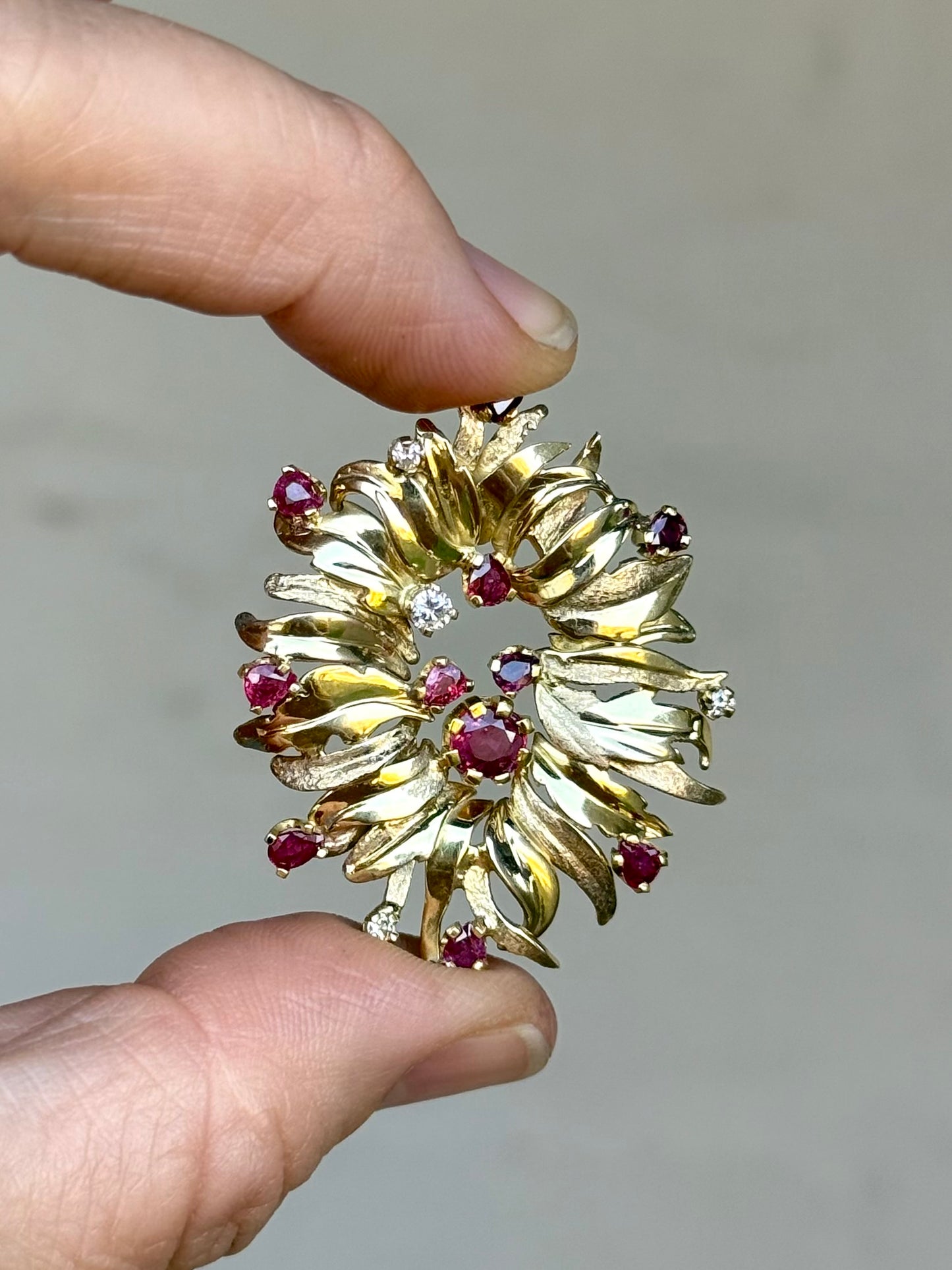 .1960s .1970s .375 gold modernist Diamond and Ruby gemstone heirloom Edelweiss flower spray brooch pin