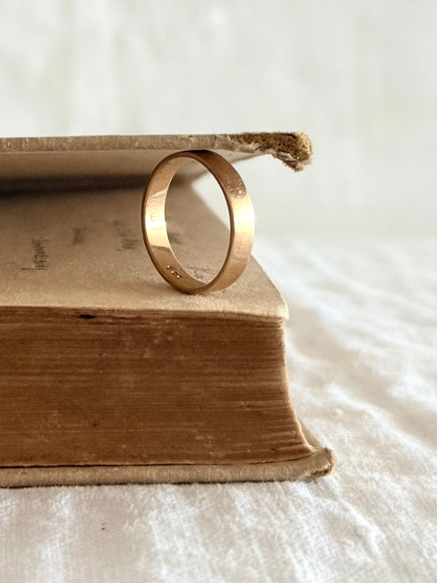 .375 .3.8mm wide .9ct yellow gold classic heirloom solid gold ring band