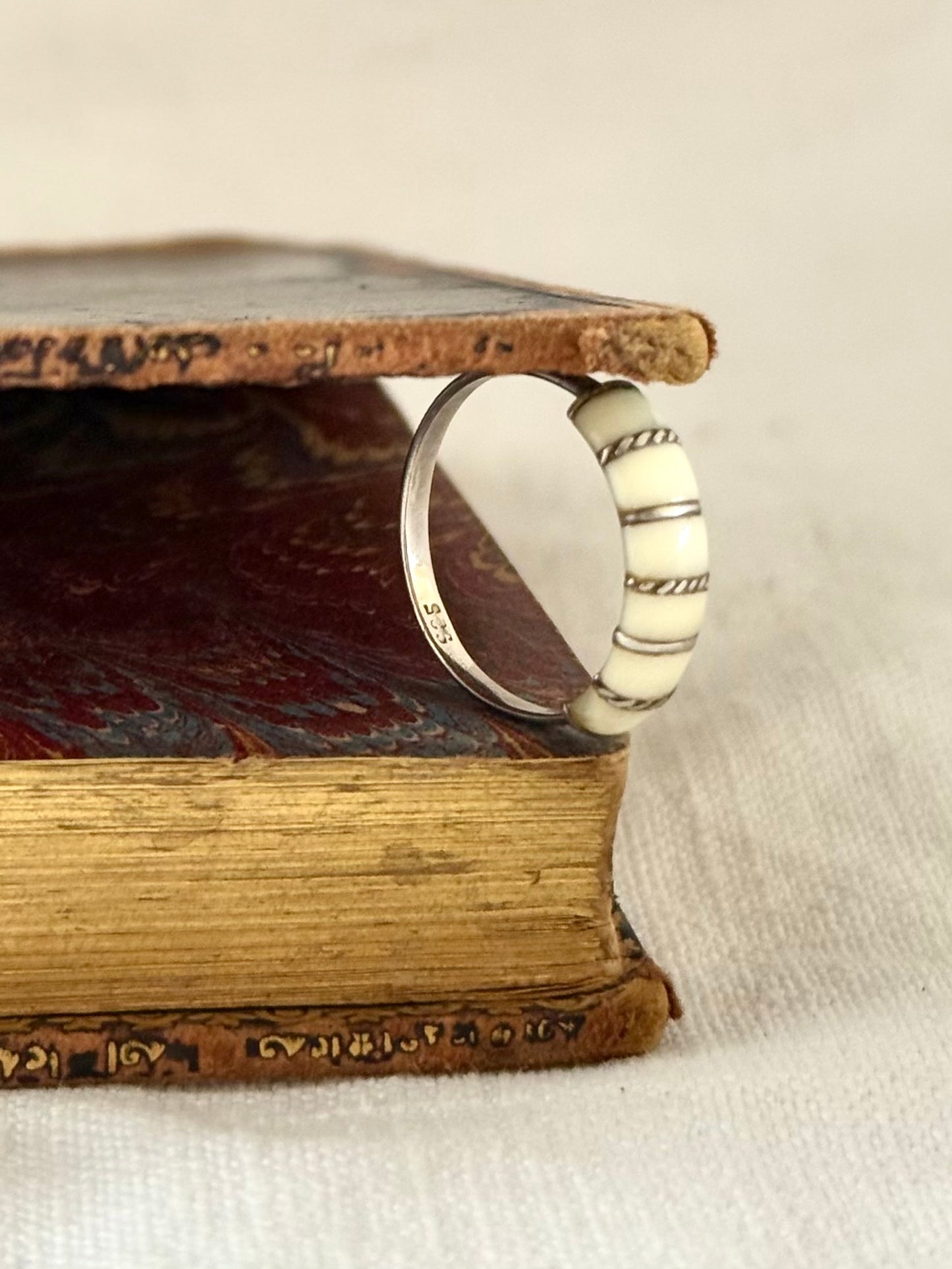 .1960s .1970s .925 artisan silver architectural ivory inlay ring band stackable silver ring