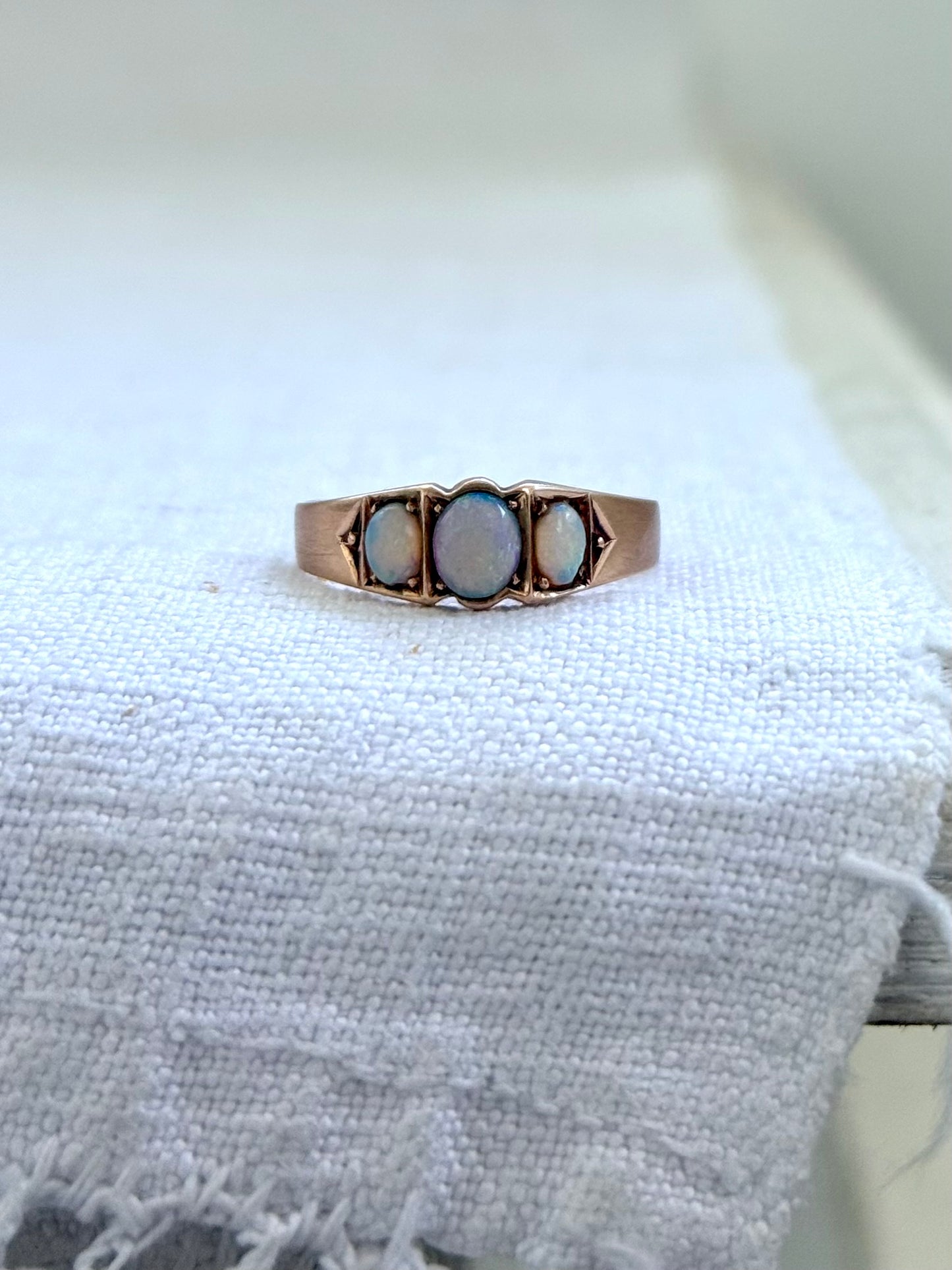 .14ct .1900s . 1920s .antique .3 opal antique Edwardian .585 marked rose gold architectural dress ring