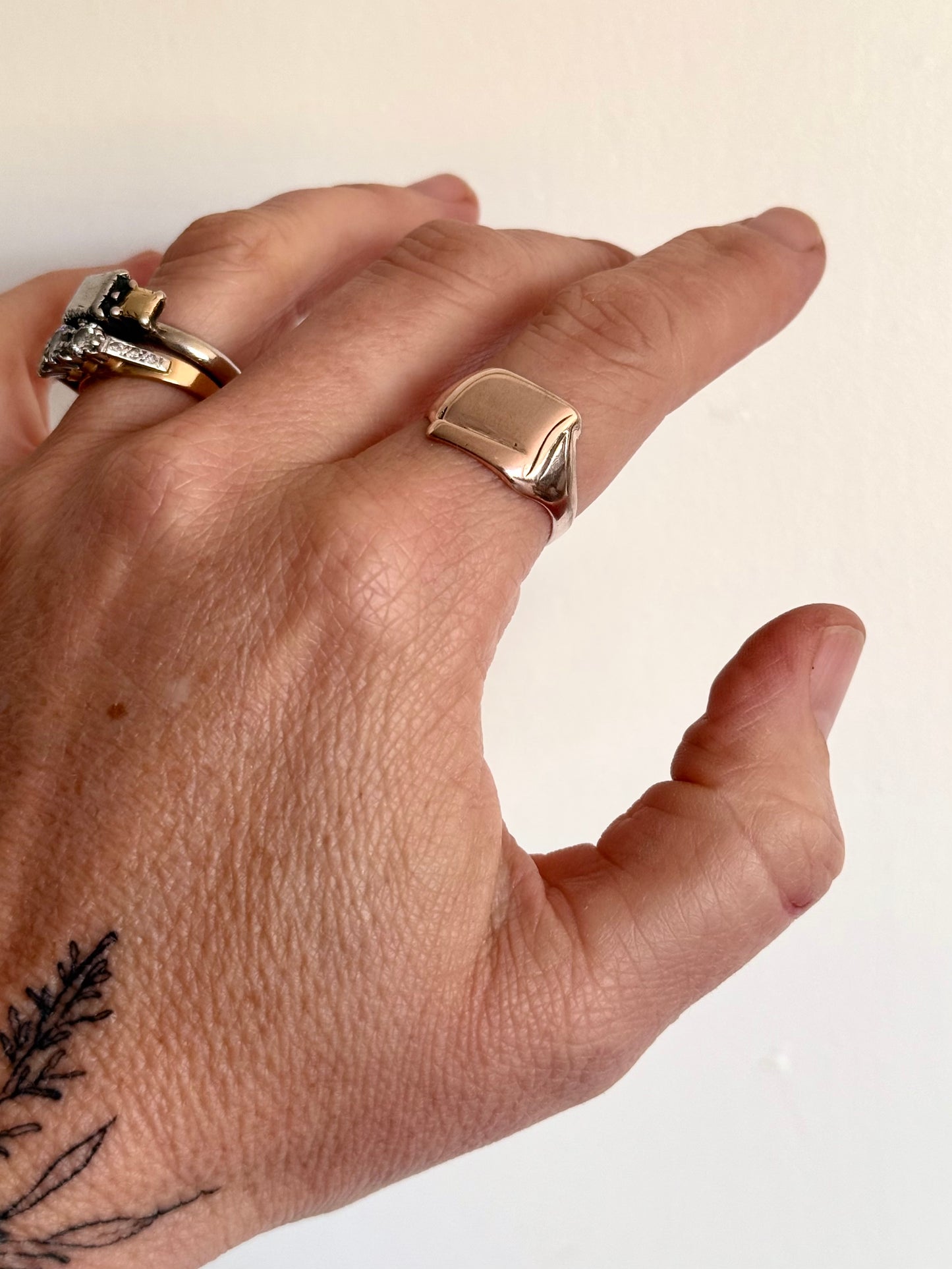 .1930s .375 .9ct rose gold Arts & Crafts Art Nouveau revival free form free flow geometric rectangular signet ring