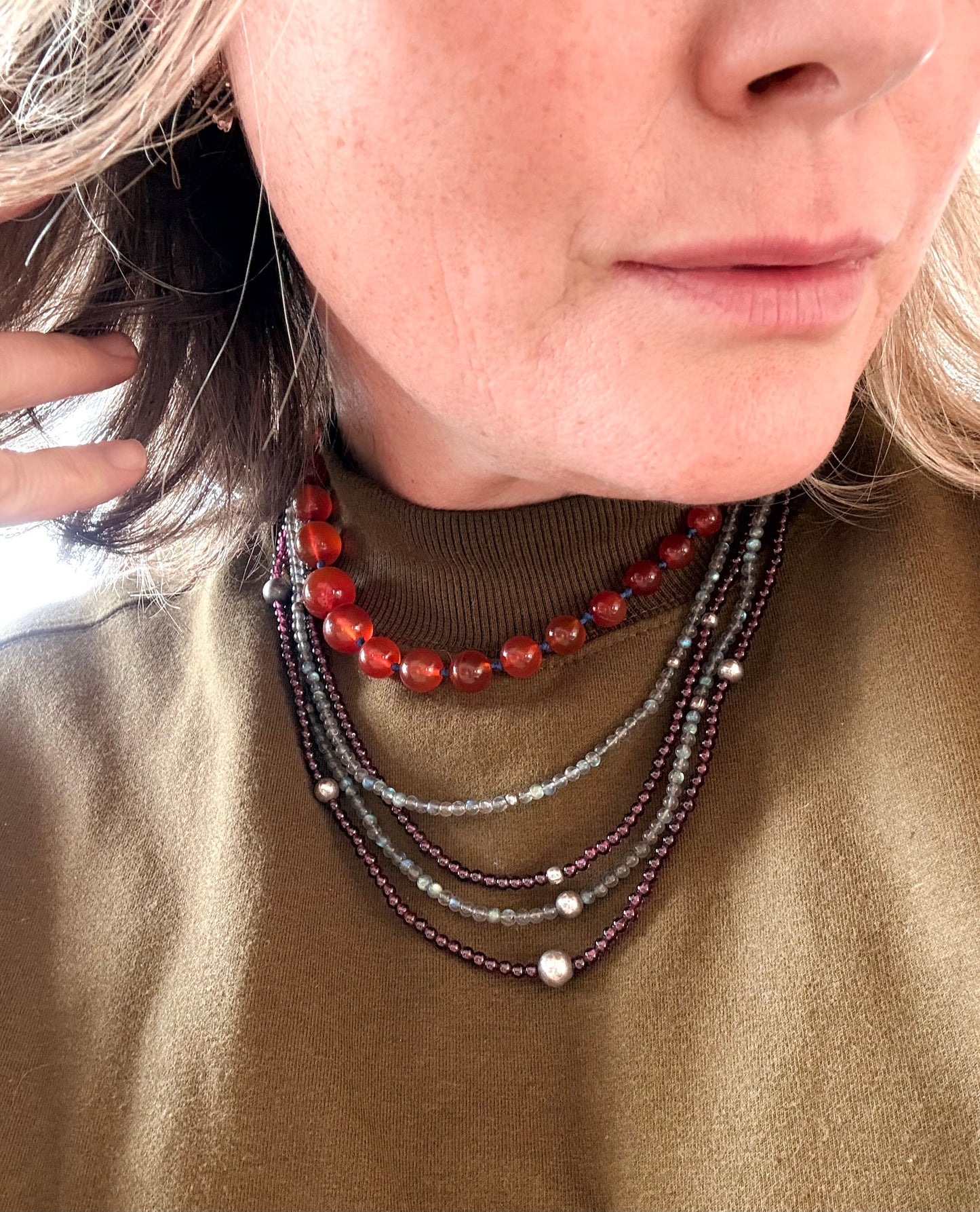 .4 strand gemstone .925 Indian style Garnet Labradorite gemstone necklace