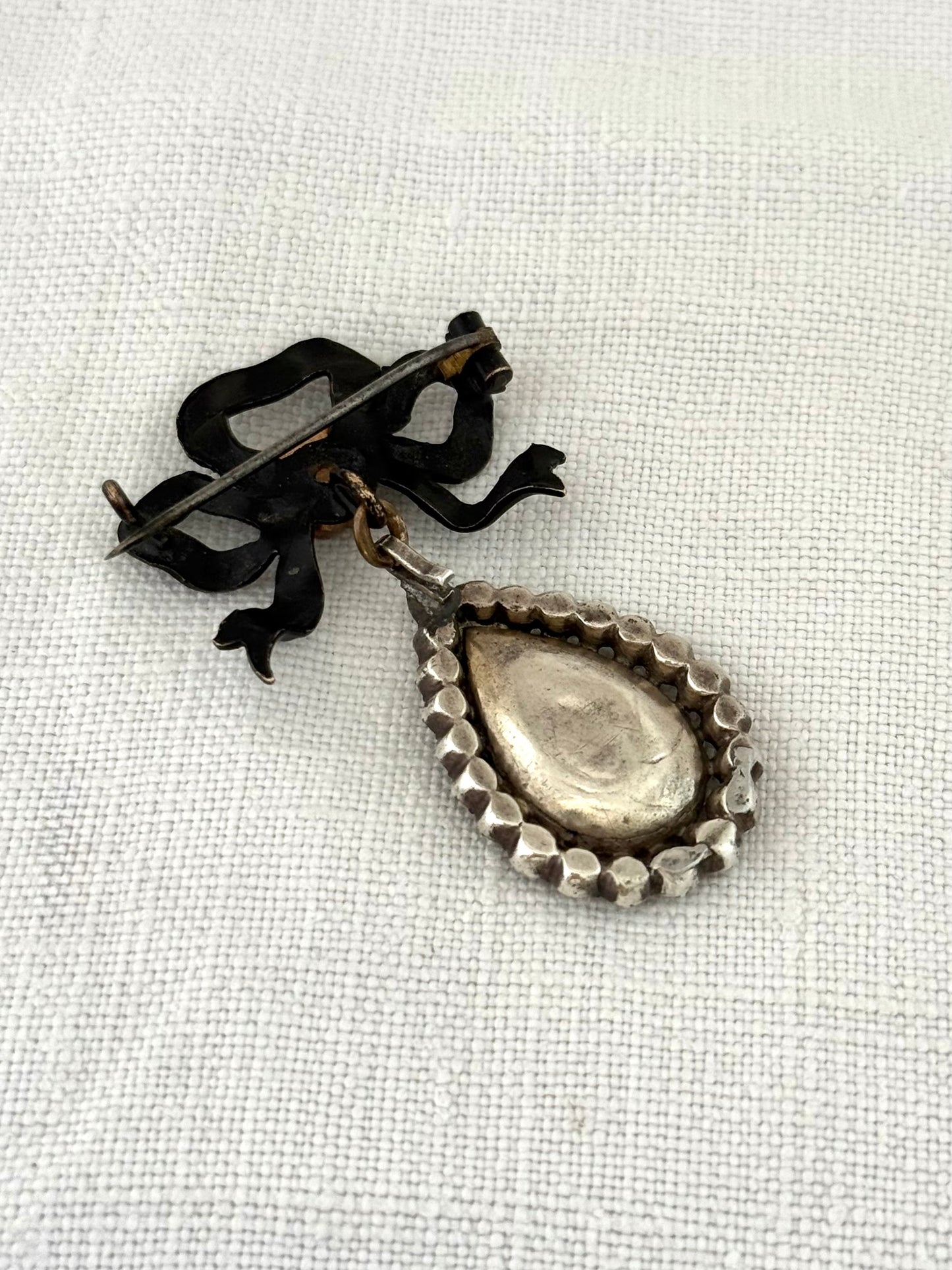 .1714 .1837 .1900s .925 Georgian antique black dot paste historic French Gun Metal bow brooch unit