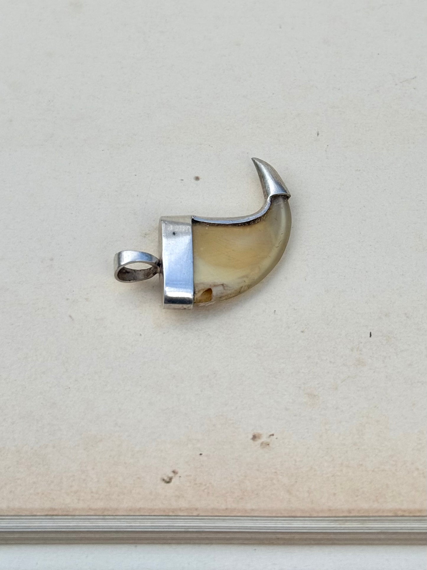 .925 silver Victorian revival lion claw pendant