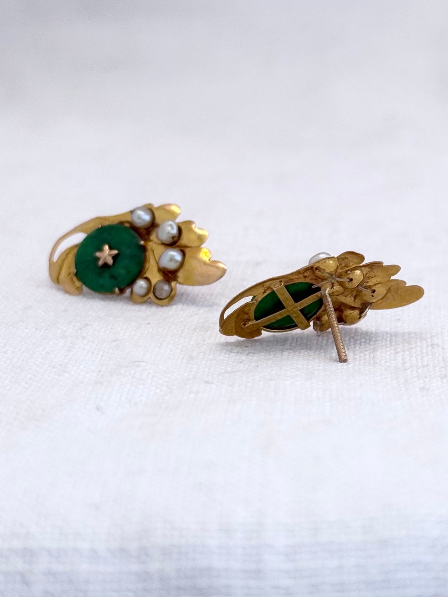 .14ct .1920s Apple Green Art Deco era Chinese Jade and pearl high yellow carat gold leaf earring with Apple green Jadeite star set seed pearl Chinese 1920s era antique high carat gold post stud earrings