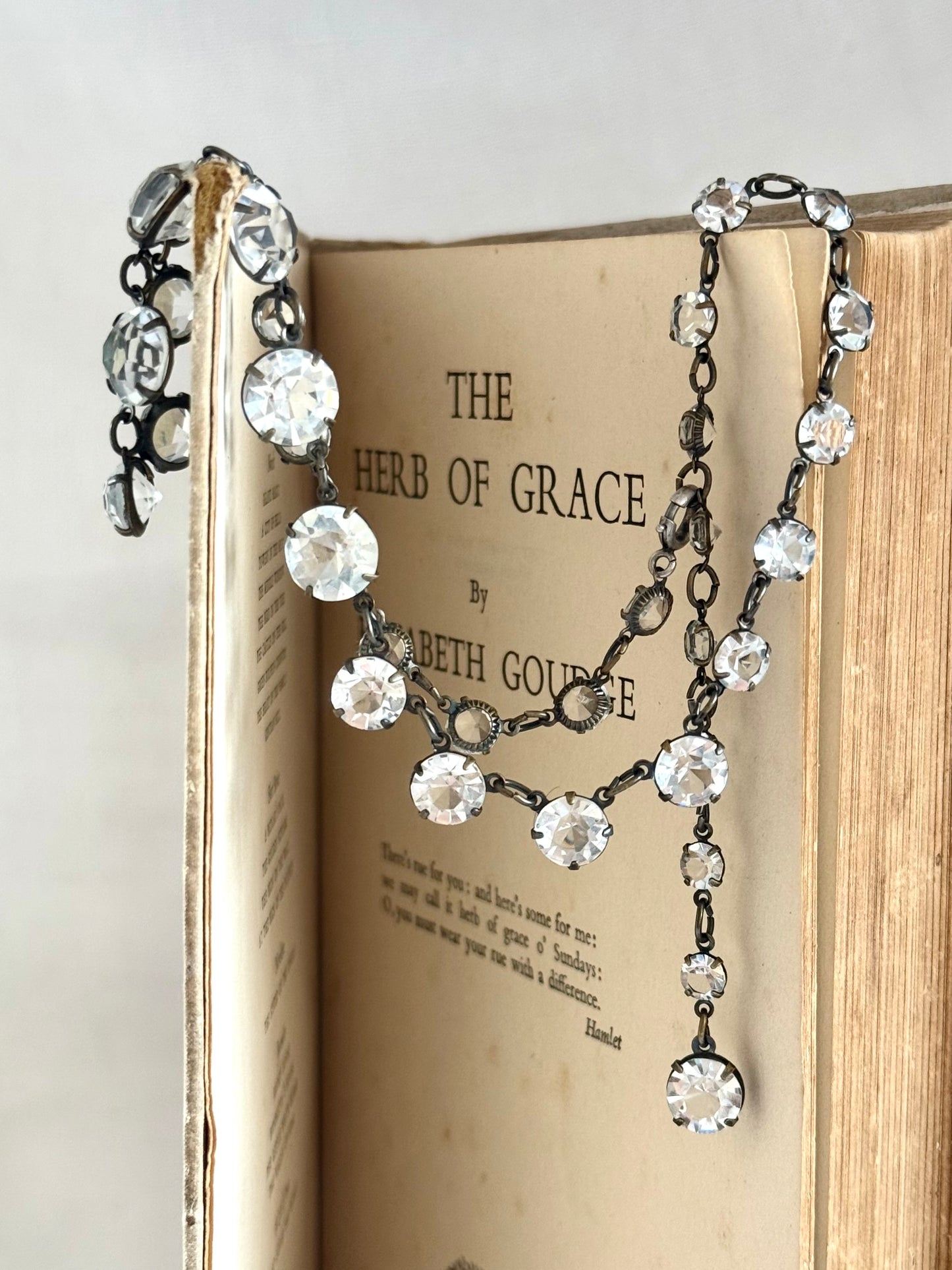 .1920s Art Deco coveted dazzling Clear Riviere diamond paste necklace
