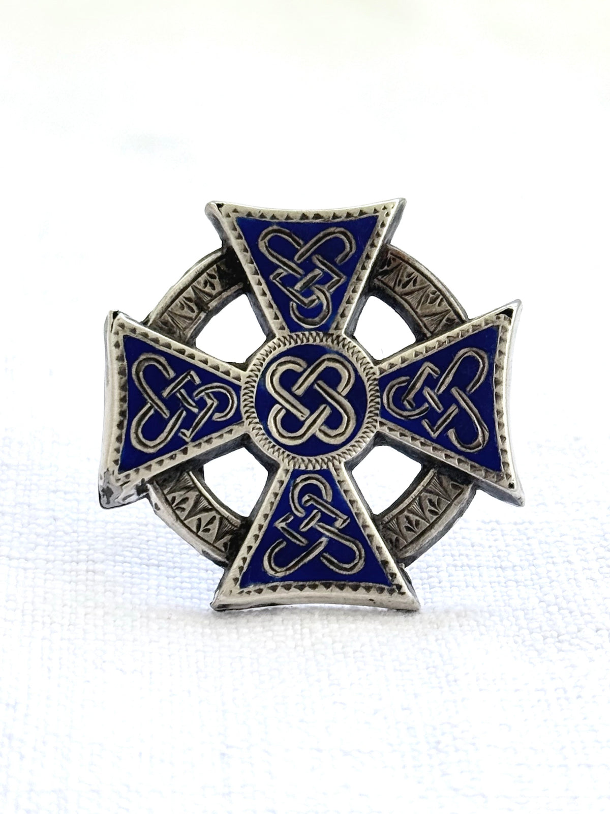 .1850s .1860s .925 Celtic Scottish Irish Victorian sterling silver enamel Celtic lovers Knot Cross symbolic brooch