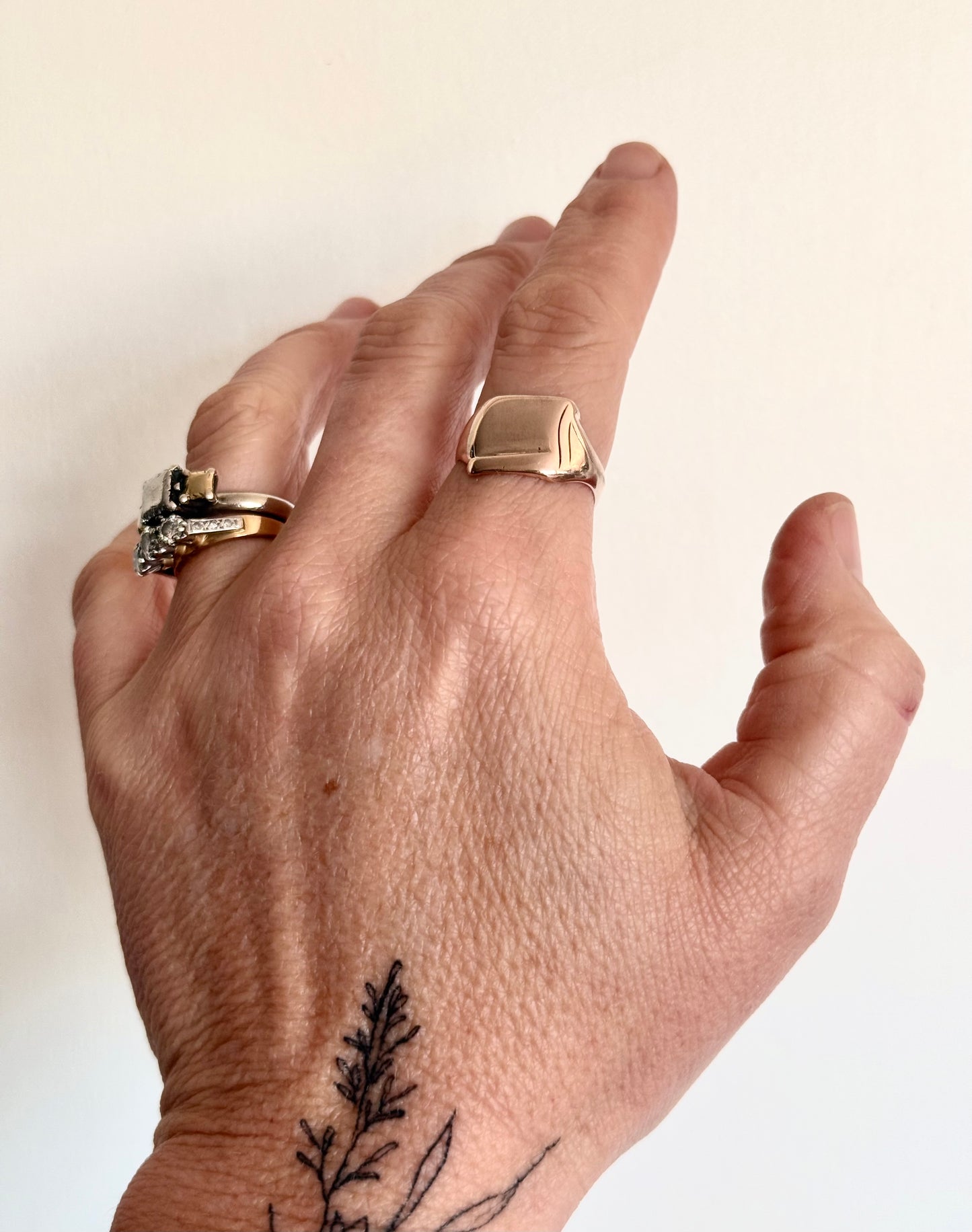 .1930s .375 .9ct rose gold Arts & Crafts Art Nouveau revival free form free flow geometric rectangular signet ring