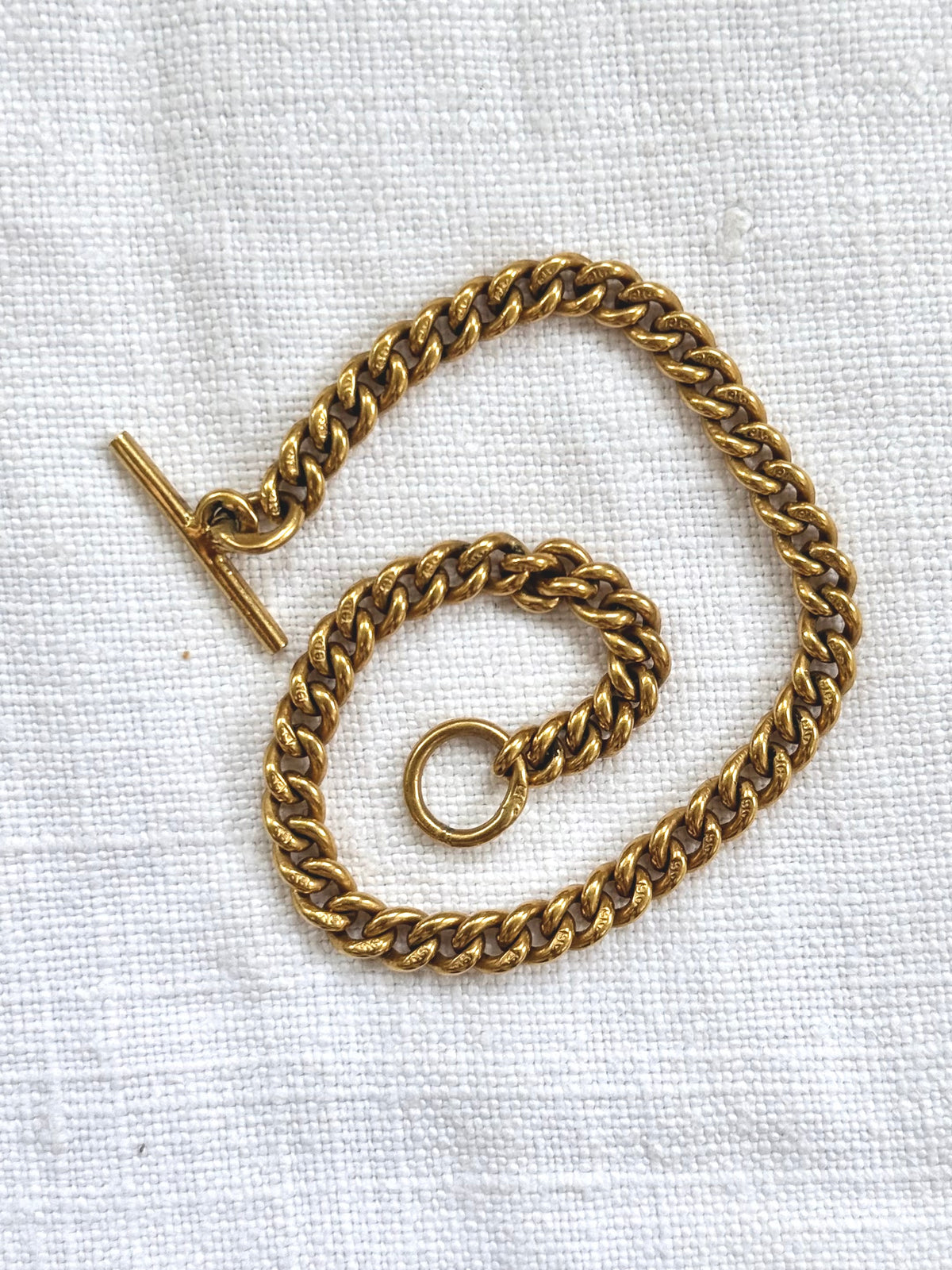 .1900 .375 antique solid .9ct rich yellow gold hallmarked Edwardian antique buttery yellow solid gold curb chain t-bar toggle fob extension chain curb chain bracelet