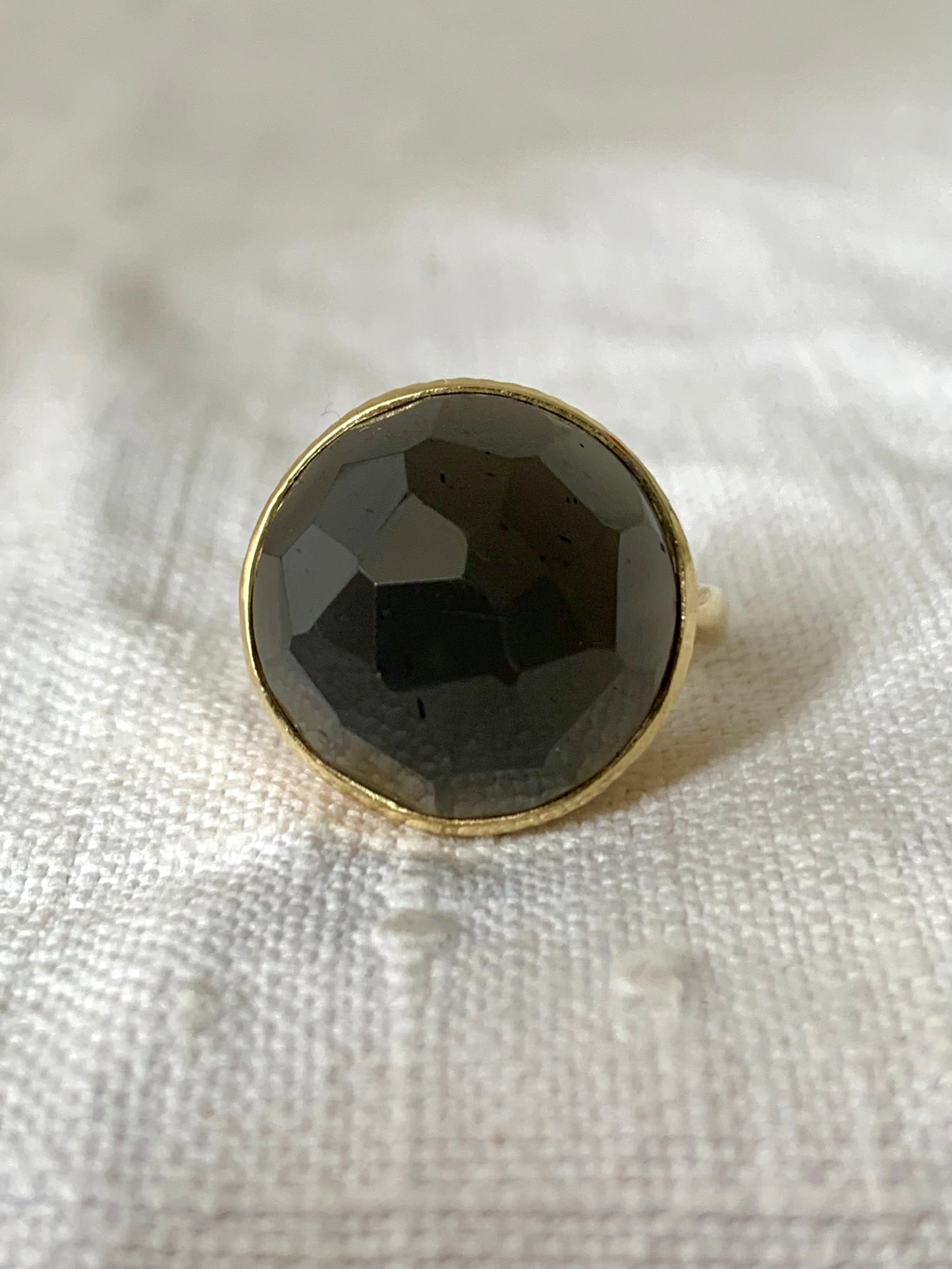 .375 9.88ct Grey Moonstone 9ct gold faceted Grey Moonstone cabochon modernist gold accent cocktail gemstone ring