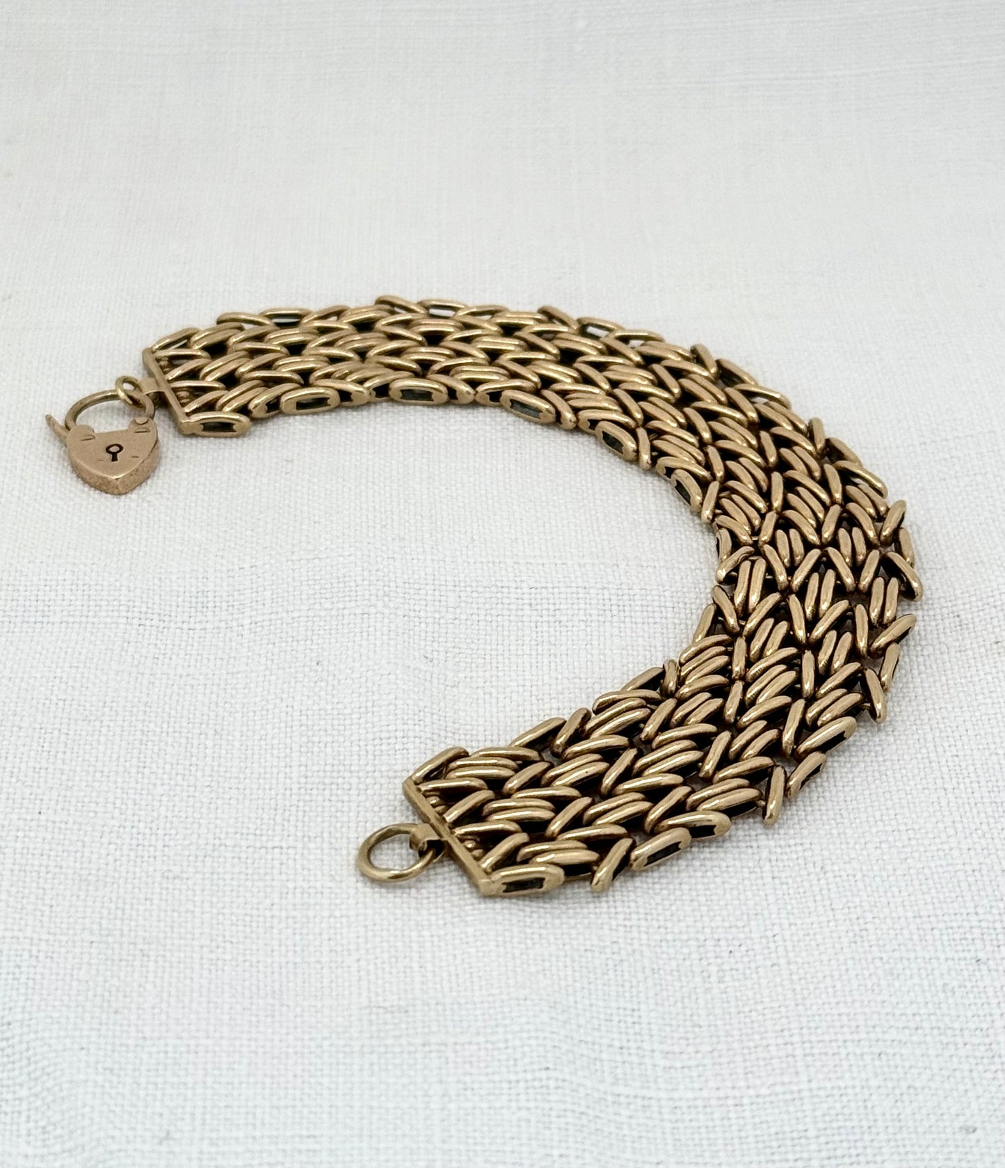 .1960 .1964 .375 9ct gold solid fancy link wide chunky width fancy link gate chain chain bracelet with gold heart padlock clasp