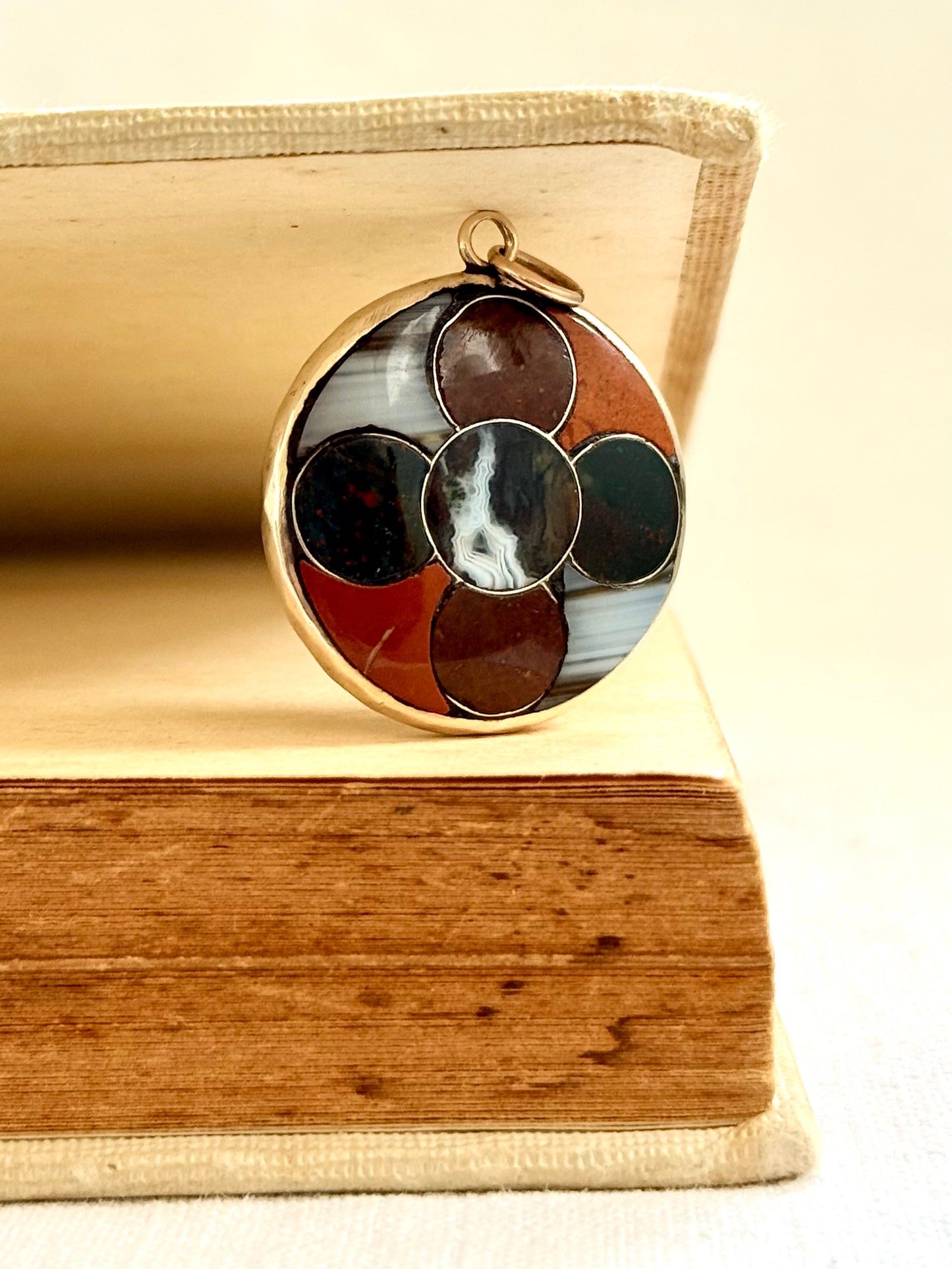 .1850s .1860s .375 gold .925 silver antique Victorian Scottish agate pebble stone pendant with St Christopher token pendant