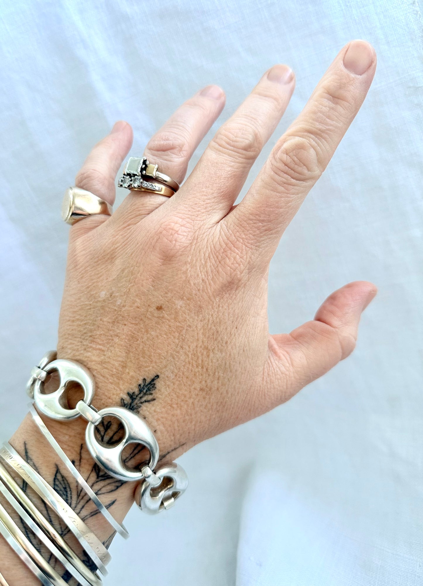.1980s .1990s .925 oversized super chunky highly desired puffy gucci link mariners link sterling silver fancy modernist super sized bracelet