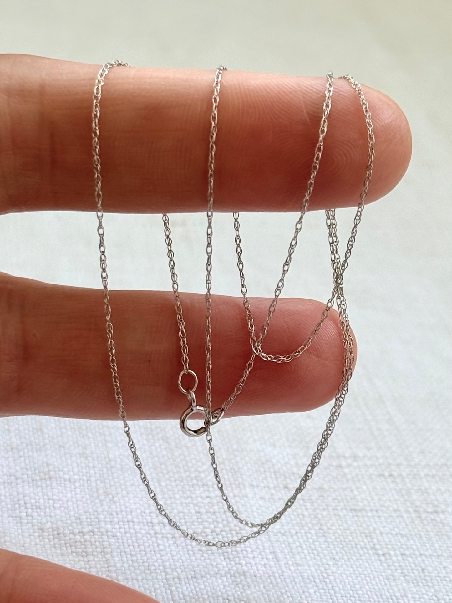 .9ct gold .375 .48cm long delicate white gold fine luxury multi link loose weave wheat chain necklace