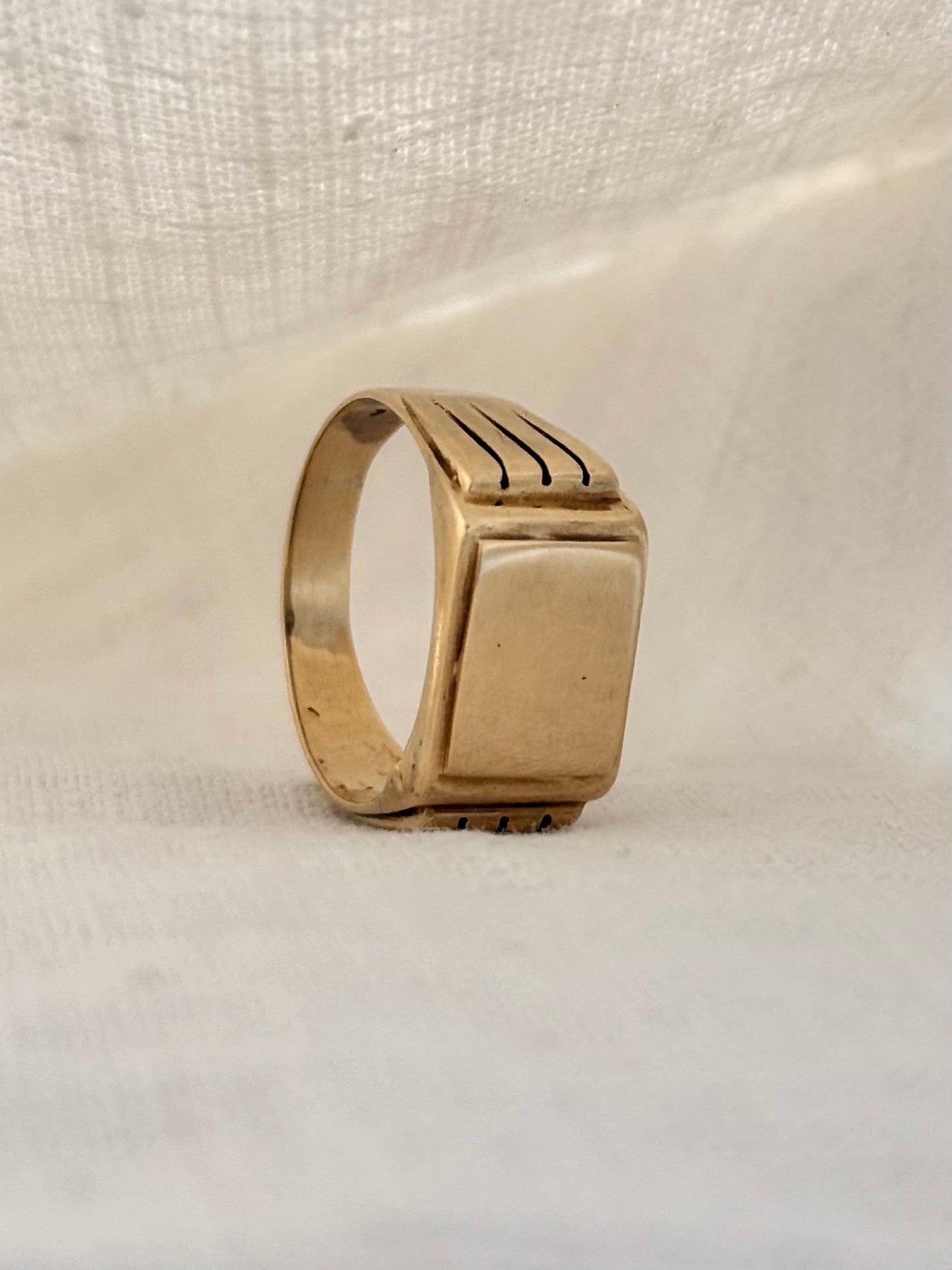 .1950s .1960s .375 .9ct architectural magnificent yellow gold mid century modern solid gold signet seal gold heirloom ring