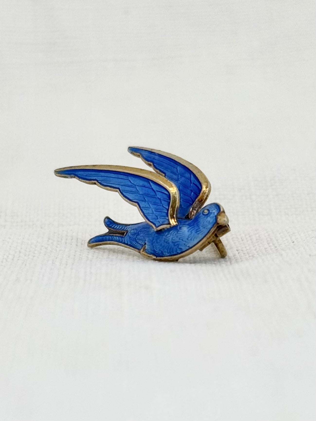 .1950s collectors bird dove royal blue enamel brooch by Hans Myhre of Oslo Norway