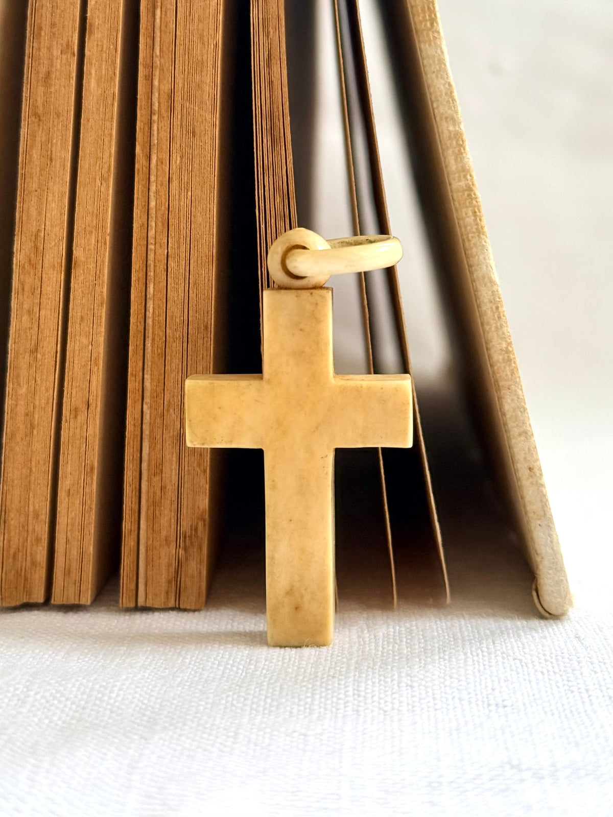 .1880s .1890s antique Victorian pre ban ivory hand carved cross pendant
