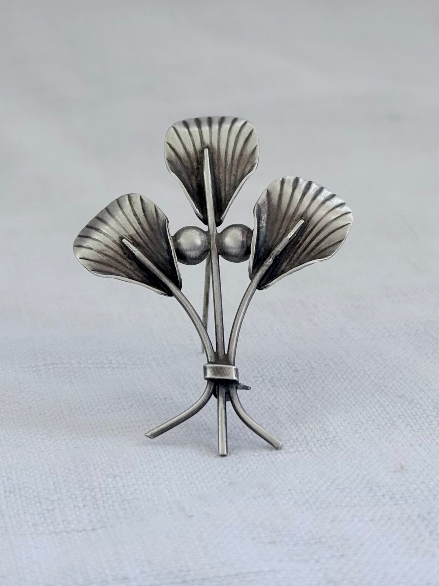 .1950s .925 modernist Scandinavian Mid Century Modern collectors leaf form brooch