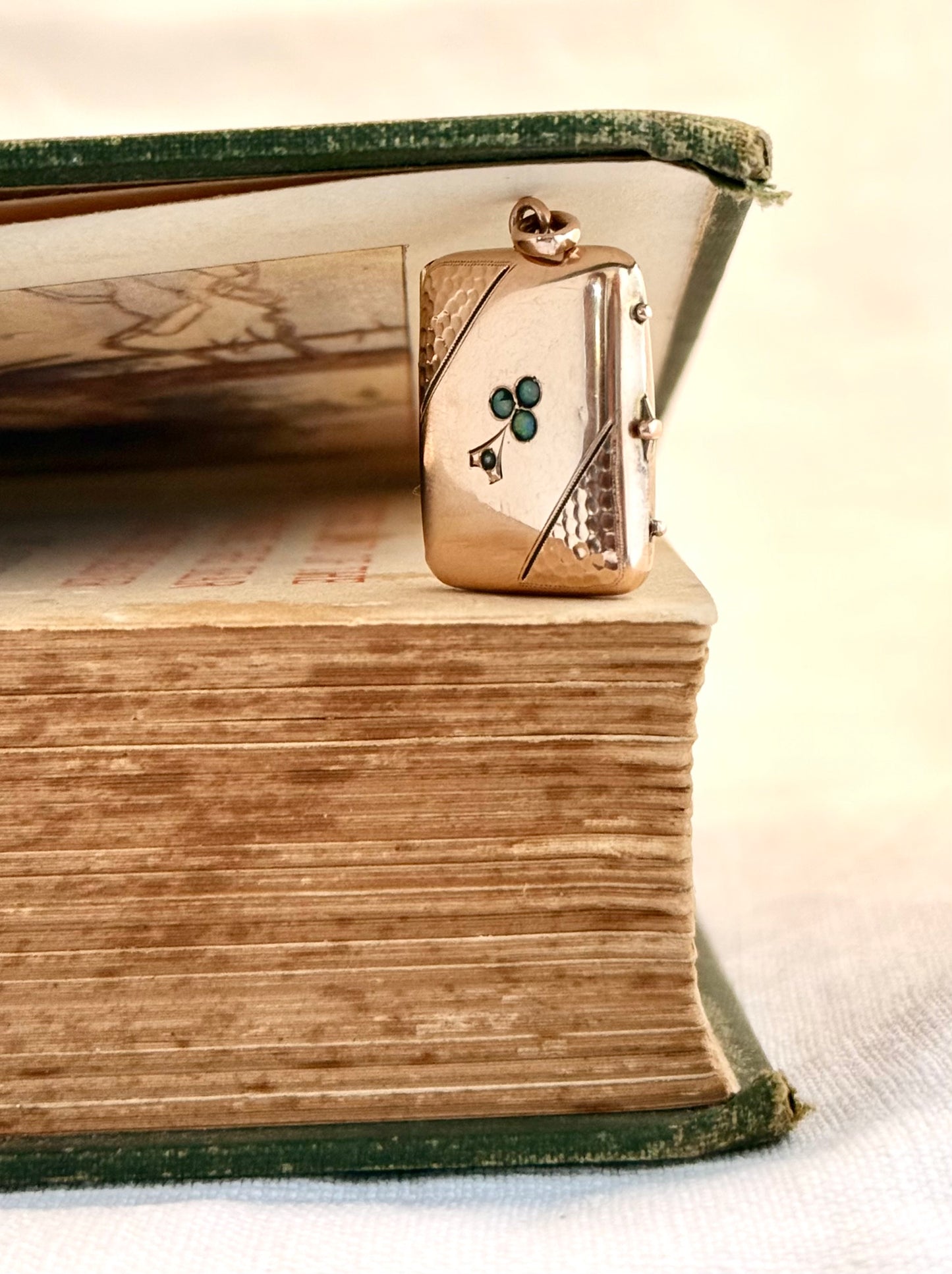 .1890s .1900s antique Victorian to Edwardian exquisite Rose Gold Cased photo locket with Opals and Pearl flower decal and Onyx gemstone back