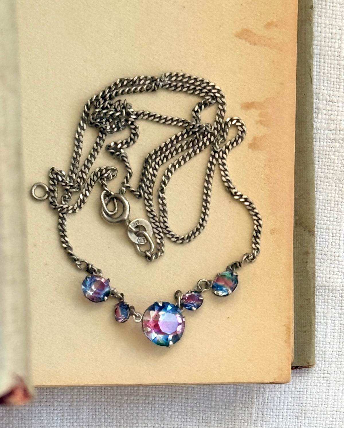 .1920s .1930s Art Deco Iris Glass Riviera .835 silver chain necklace