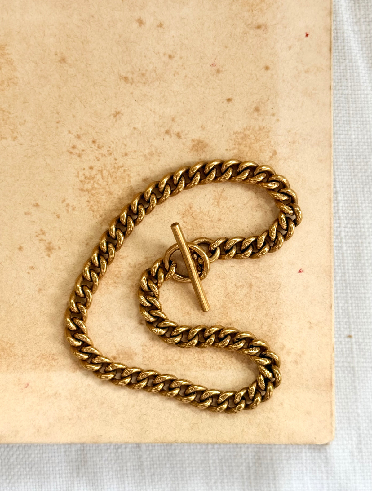 .1900 .375 antique solid .9ct rich yellow gold hallmarked Edwardian antique buttery yellow solid gold curb chain t-bar toggle fob extension chain curb chain bracelet