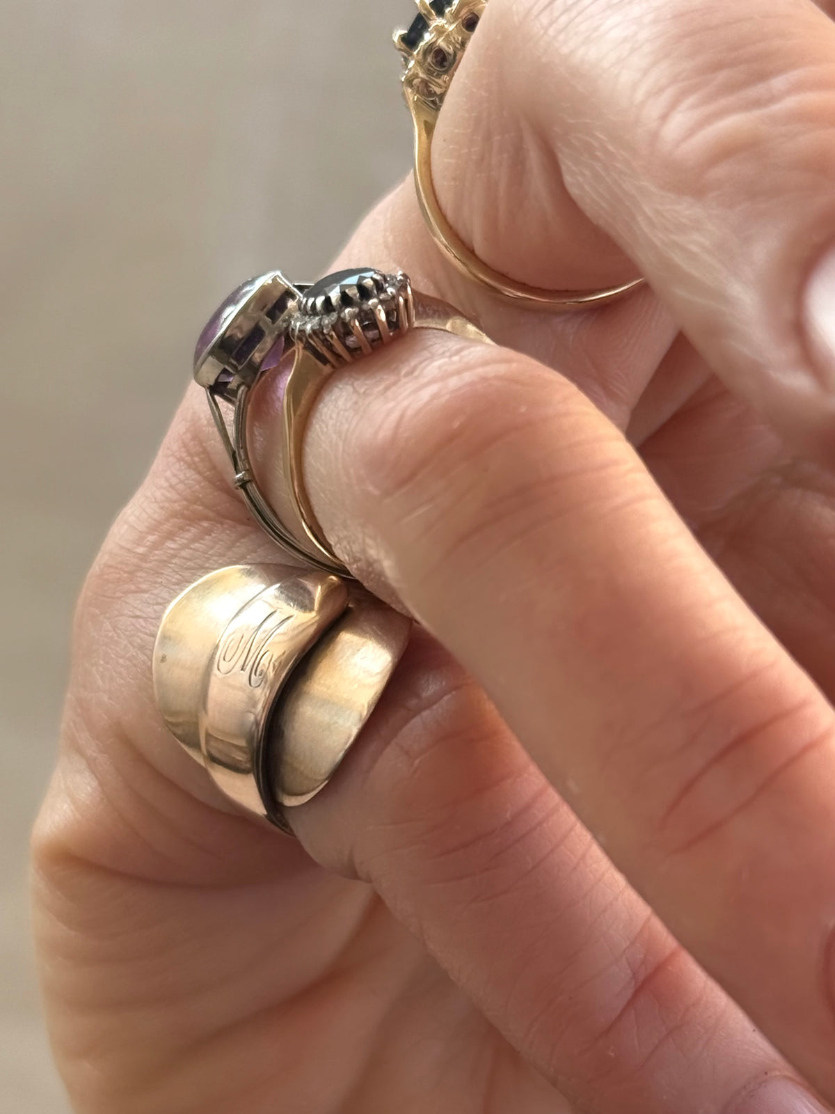 .1920s .375 .9ct solid rose gold rare treasure salt spoon signet ring