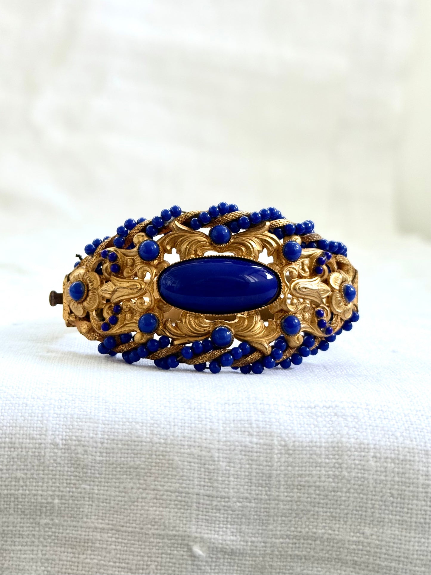 .1870s .1890s antique Baroque revival gold plated E.A. Bliss clasp bangle