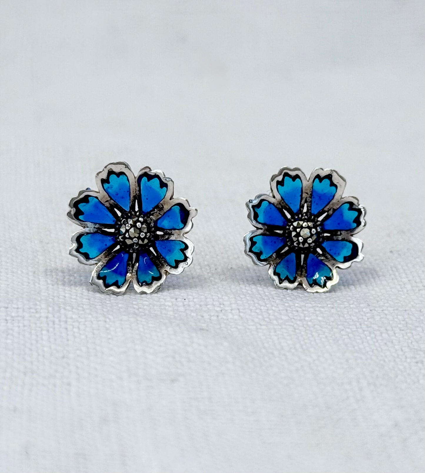 .1990s .925 silver and Plique a Jour enamel Daisy Marcasite gemstone post stud push in earrings