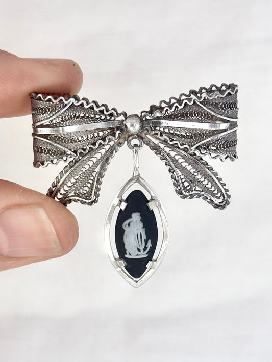.1940s .1970s .925 artisan made fine filigree open work Malta hand made fine silver wire woven ribbon bow pin brooch with Wedgwood charcoal black vintage Jasperware high relief cameo dangle